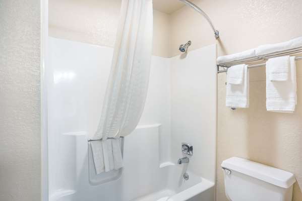  - Quality Inn South Cedar Rapids