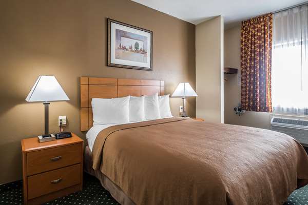  - Quality Inn Coralville - I-80, Exit 242