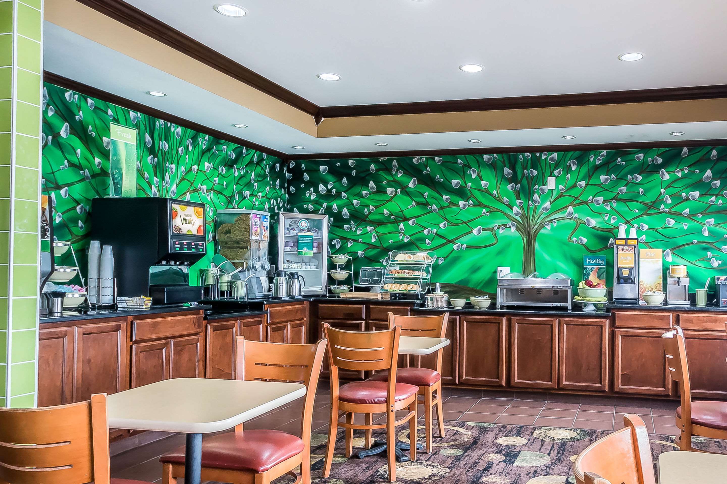 Breakfast counter