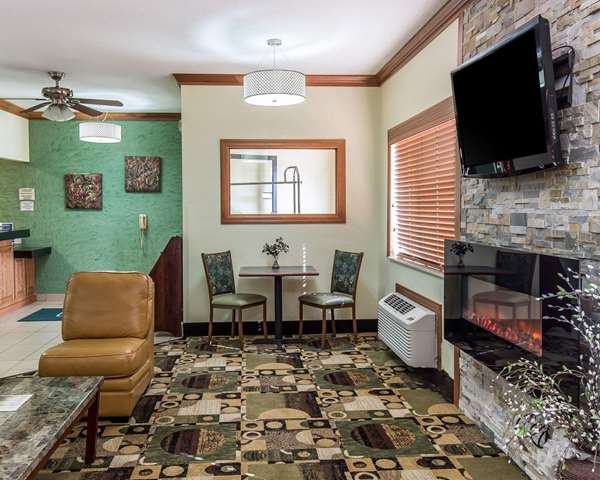  - Quality Inn North Cedar Rapids
