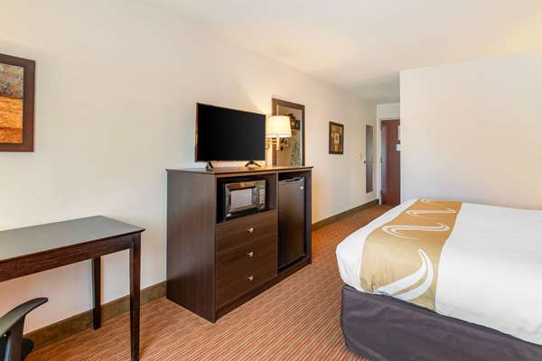  - Quality Inn & Suites Mason City