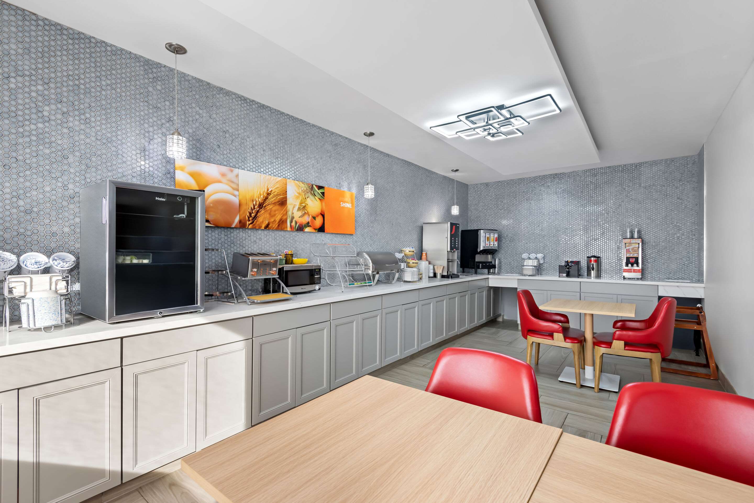Breakfast area