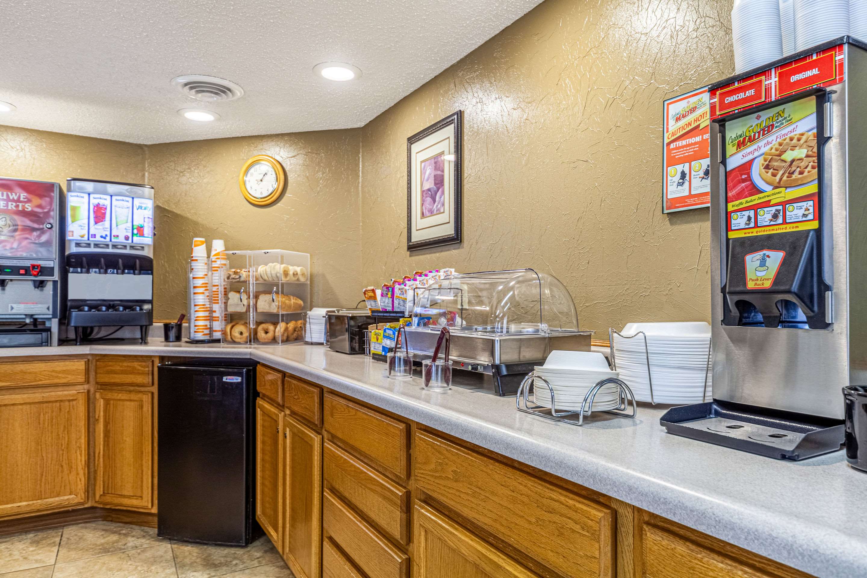 Breakfast counter
