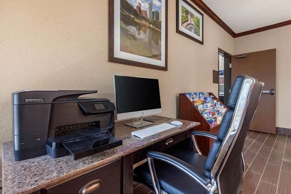Conference Area - Comfort Suites Council Bluffs - I-29, Exit 52