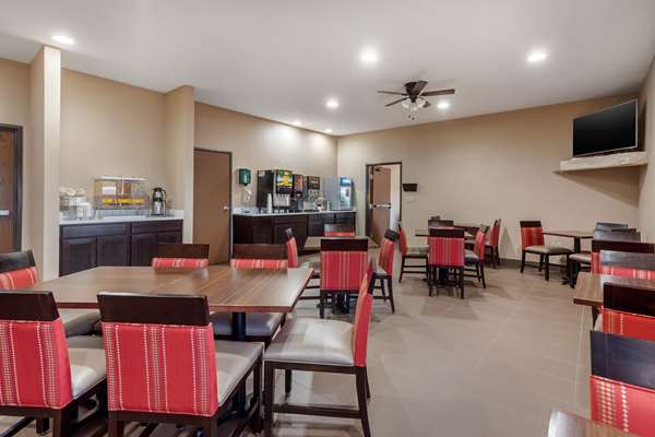 Amenities - Comfort Suites Council Bluffs - I-29, Exit 52