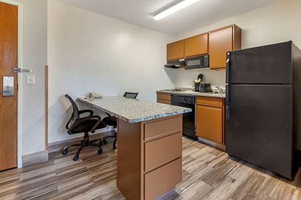 Suite - MainStay Suites Dubuque