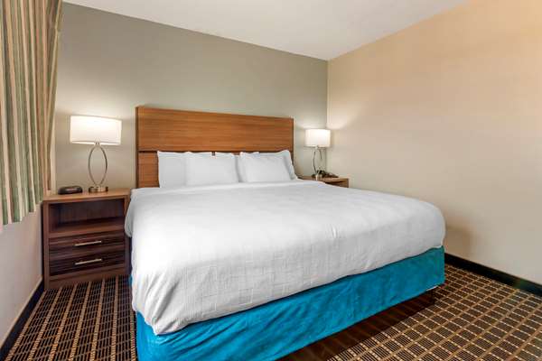 Suite - MainStay Suites Dubuque