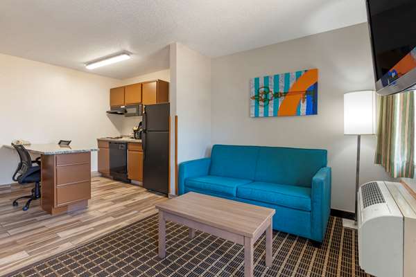 Suite - MainStay Suites Dubuque