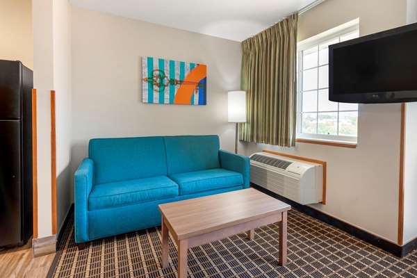 Suite - MainStay Suites Dubuque