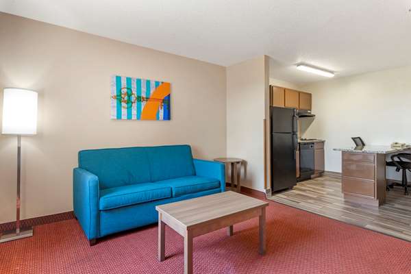 Suite - MainStay Suites Dubuque