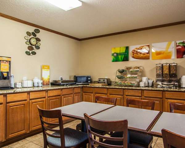 Amenities - Quality Inn & Suites Eldridge - US 61, Exit 127