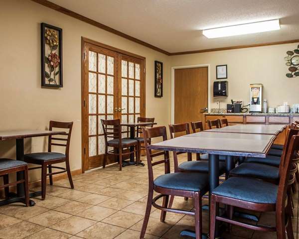 Amenities - Quality Inn & Suites Eldridge - US 61, Exit 127