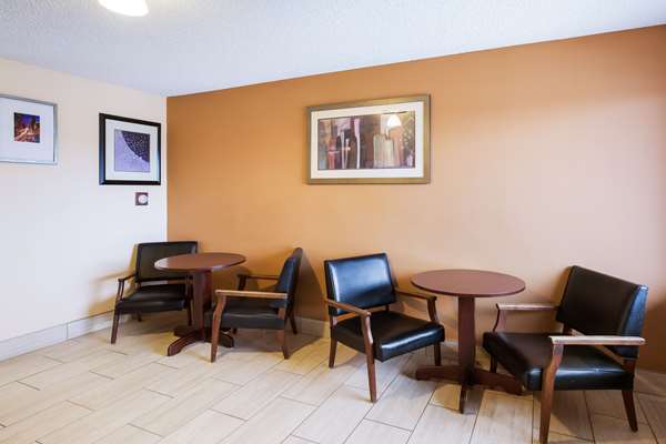  - Rodeway Inn Sergeant Bluff - I-29, Exit 141