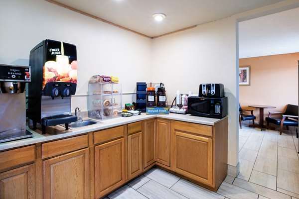 Amenities - Rodeway Inn Sergeant Bluff - I-29, Exit 141