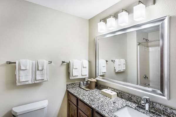 Suite - MainStay Suites Cedar Rapids