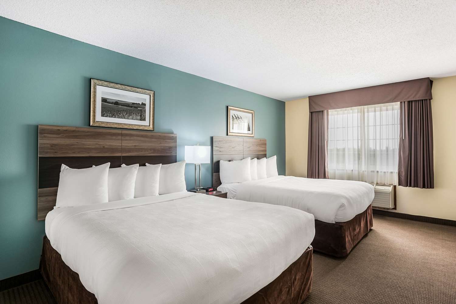 MainStay Suites Cedar Rapids, IA See Discounts