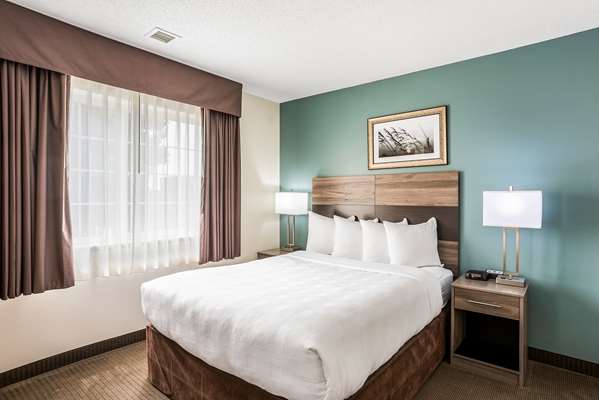 Suite - MainStay Suites Cedar Rapids