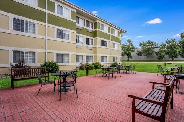 Pool - MainStay Suites Cedar Rapids