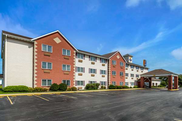Exterior view - Comfort Inn Story City - I-35, Exit 124