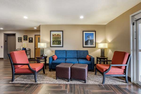  - Comfort Inn Story City - I-35, Exit 124