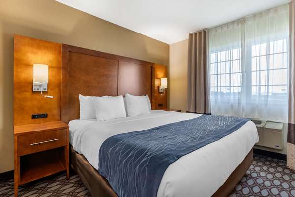  - Comfort Inn Story City - I-35, Exit 124