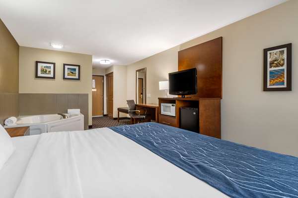  - Comfort Inn Story City - I-35, Exit 124