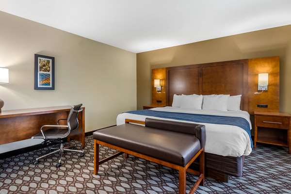  - Comfort Inn Story City - I-35, Exit 124