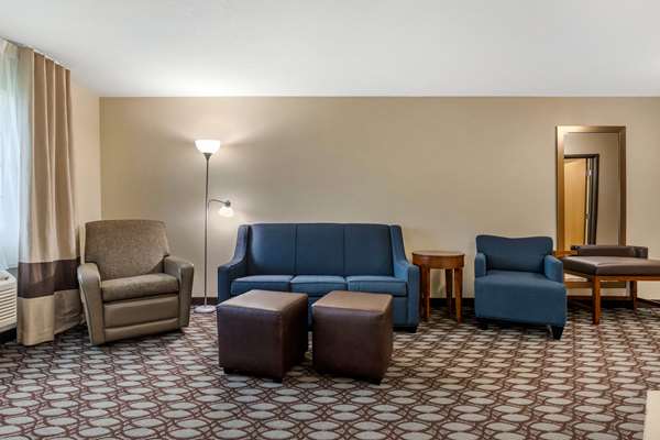  - Comfort Inn Story City - I-35, Exit 124