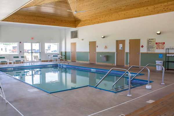 Pool - Sleep Inn & Suites Charles City