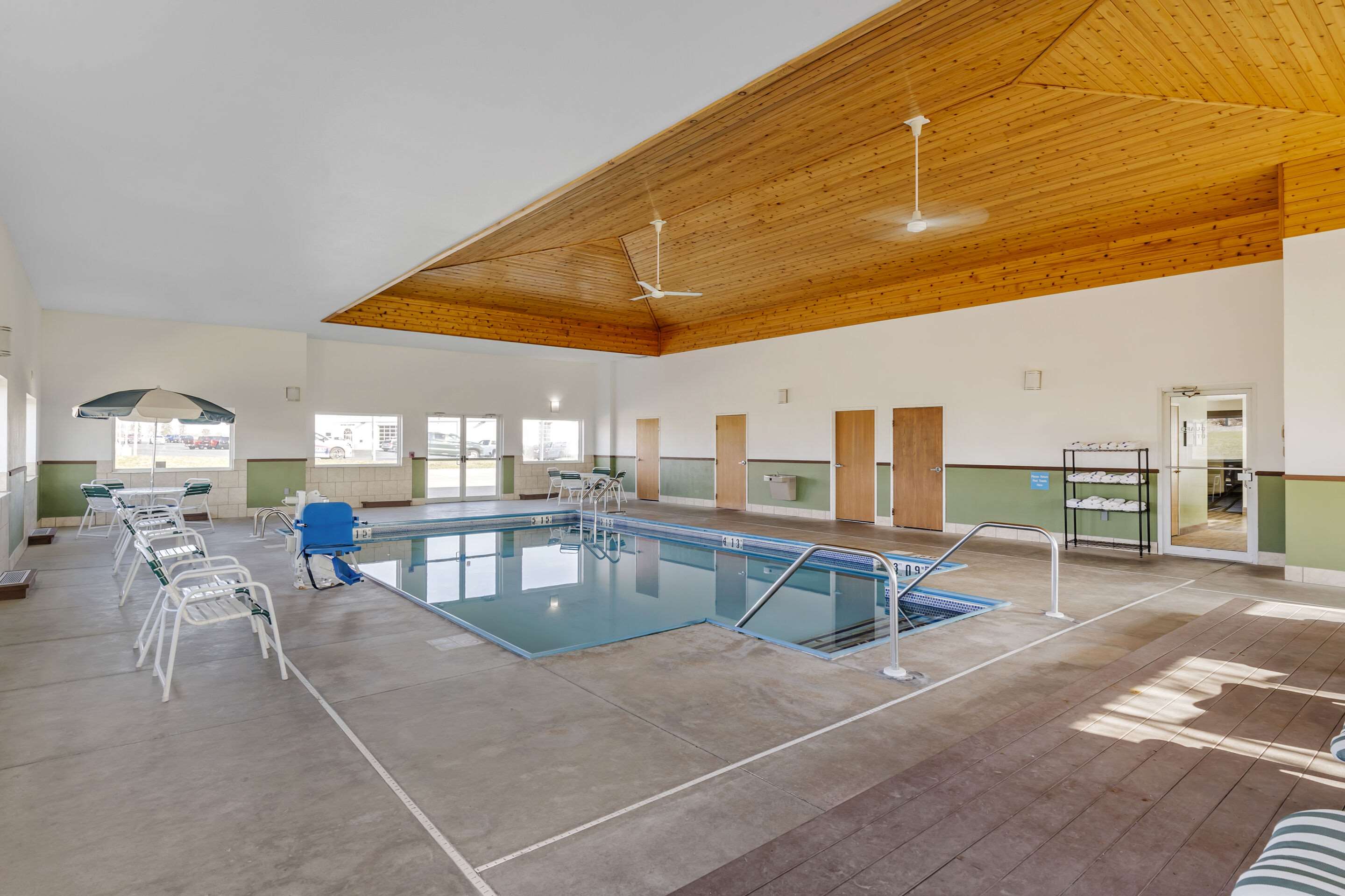 Indoor pool | Sleep Inn & Suites