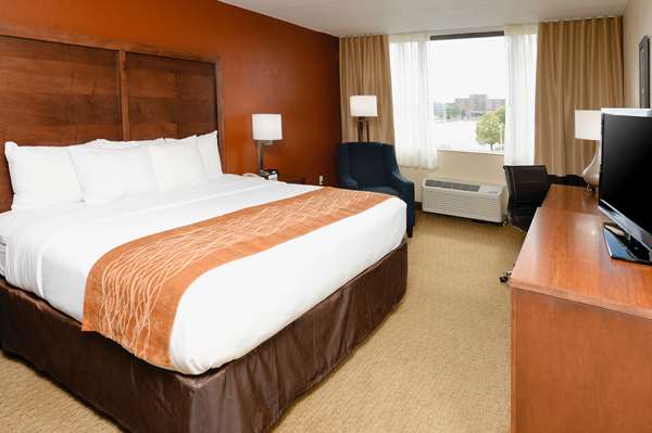  - Comfort Inn & Suites Event Center Des Moines
