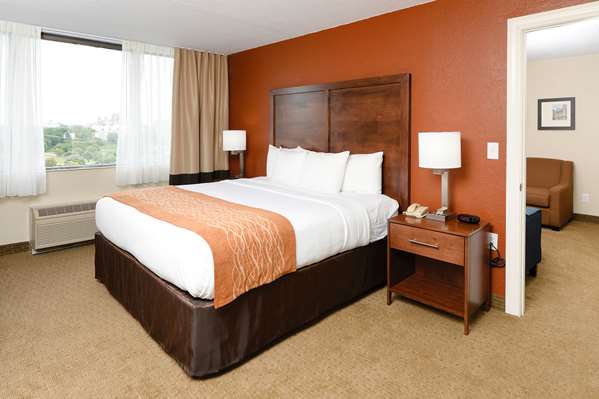  - Comfort Inn & Suites Event Center Des Moines