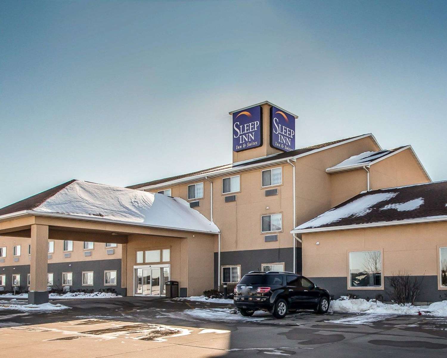 Sleep Inn & Suites Mt Vernon, IA See Discounts