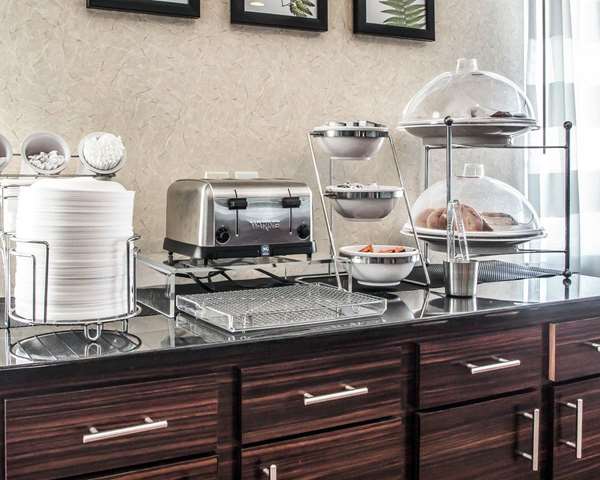 Amenities - Sleep Inn & Suites Mt Vernon