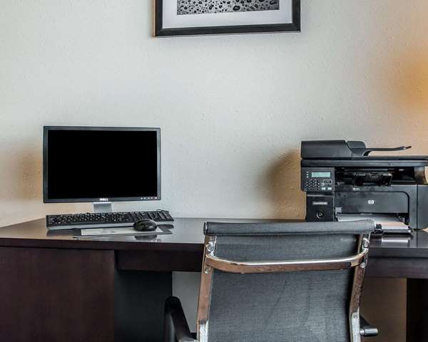 Conference Area - Sleep Inn & Suites Mt Vernon