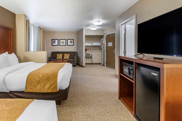  - Comfort Suites Coralville