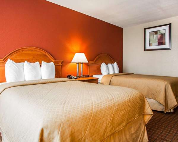  - Quality Inn Fort Dodge