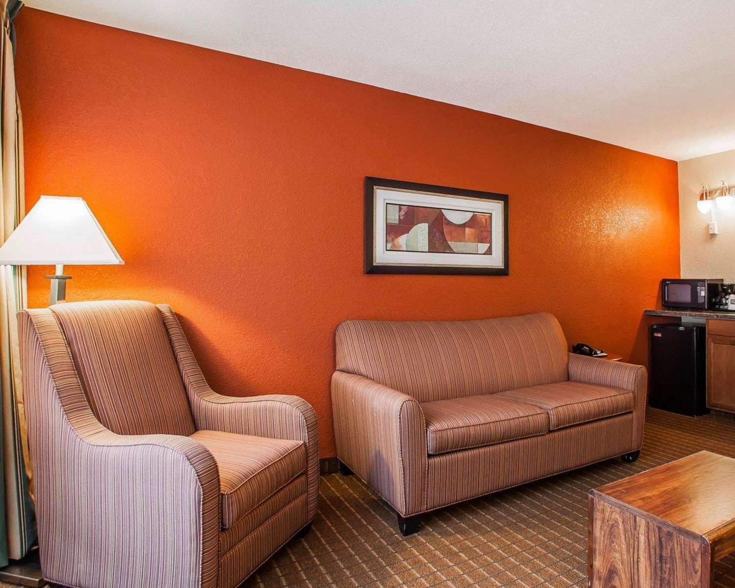 Quality Inn Fort Dodge, IA See Discounts