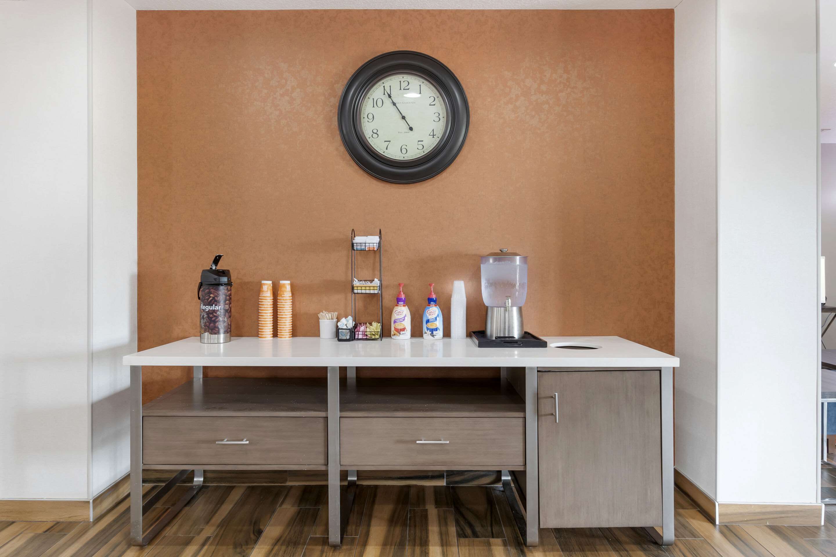 Free coffee | Comfort Inn & Suites Davenport - Quad Cities
