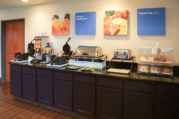 Amenities - Comfort Inn & Suites Grinnell