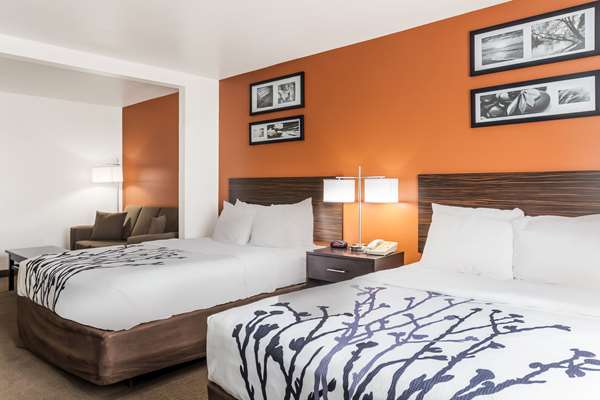  - Sleep Inn North Liberty - I-380, Exit 4