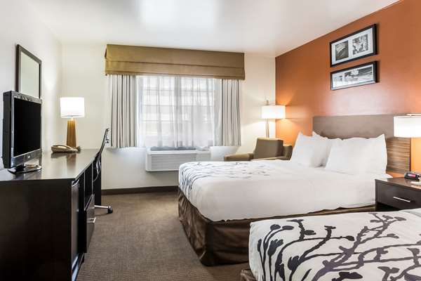  - Sleep Inn North Liberty - I-380, Exit 4