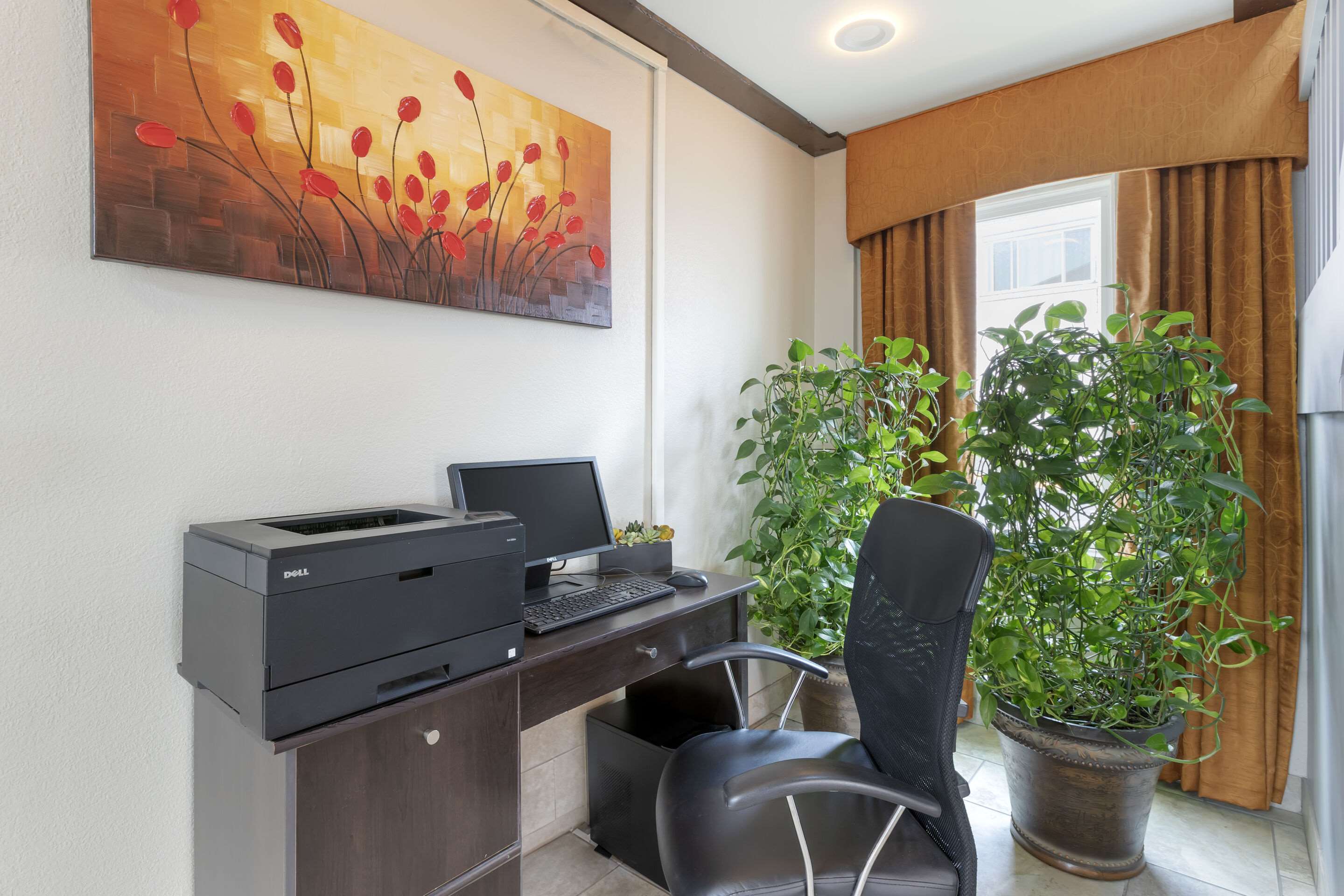 Computer in the lobby