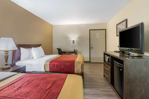  - Econo Lodge Inn & Suites Fairgrounds Des Moines
