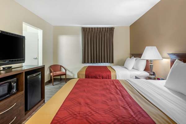  - Econo Lodge Inn & Suites Fairgrounds Des Moines