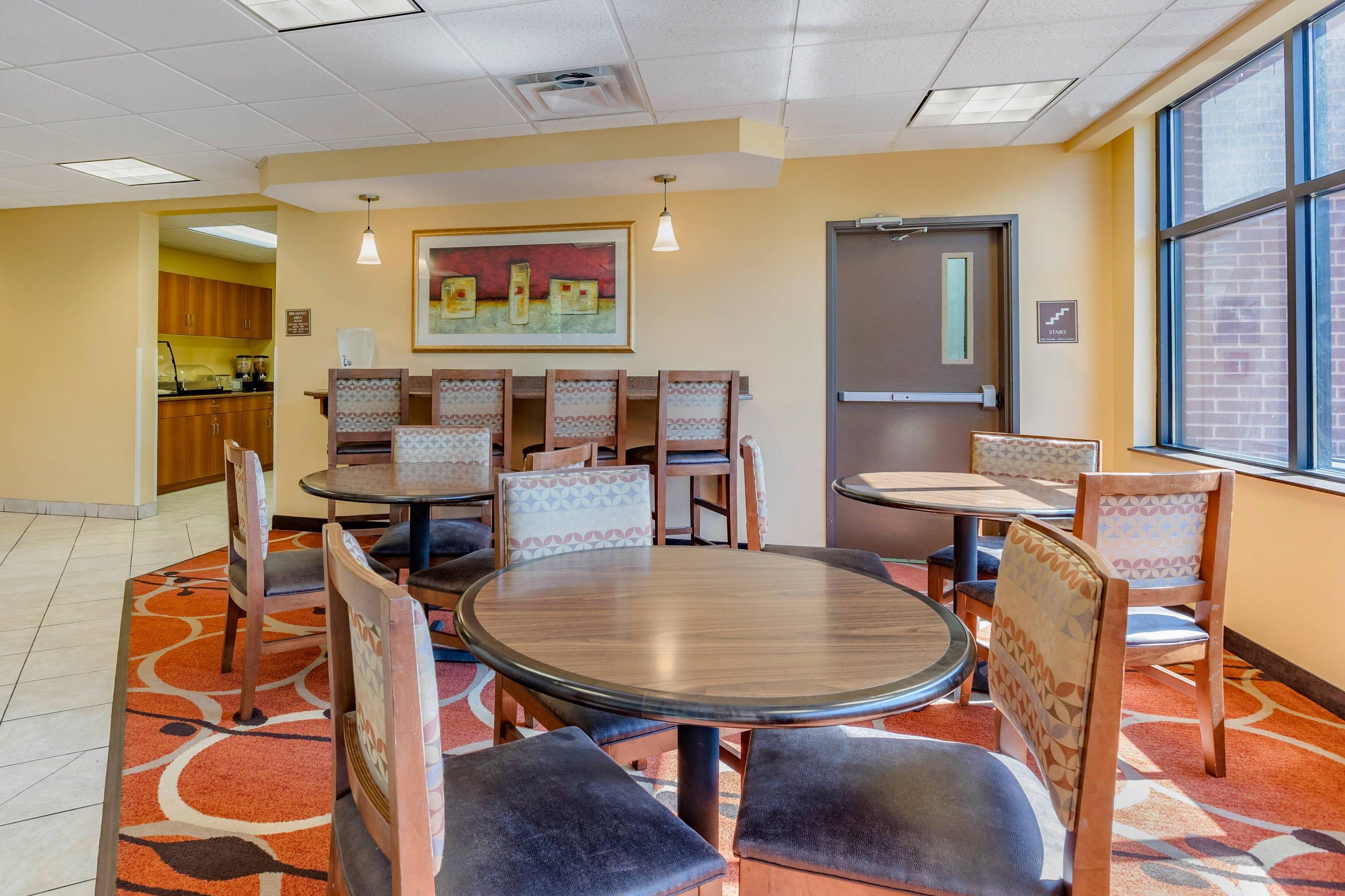 Hotel lobby | Econo Lodge Inn & Suites Fairgrounds