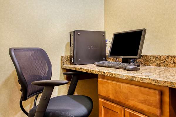 Conference Area - Suburban Studios Cedar Falls