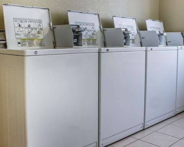 Amenities - MainStay Suites Coralville - I-80, Exit 240