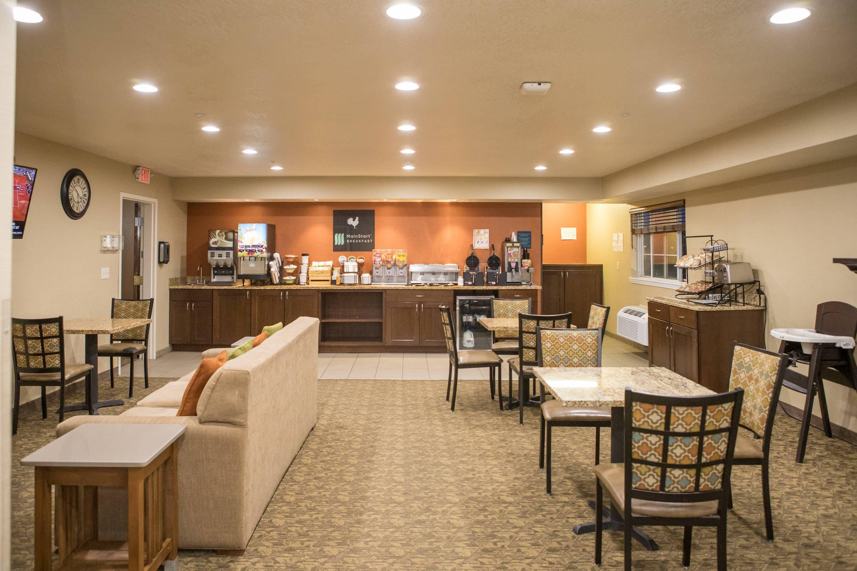 Breakfast area