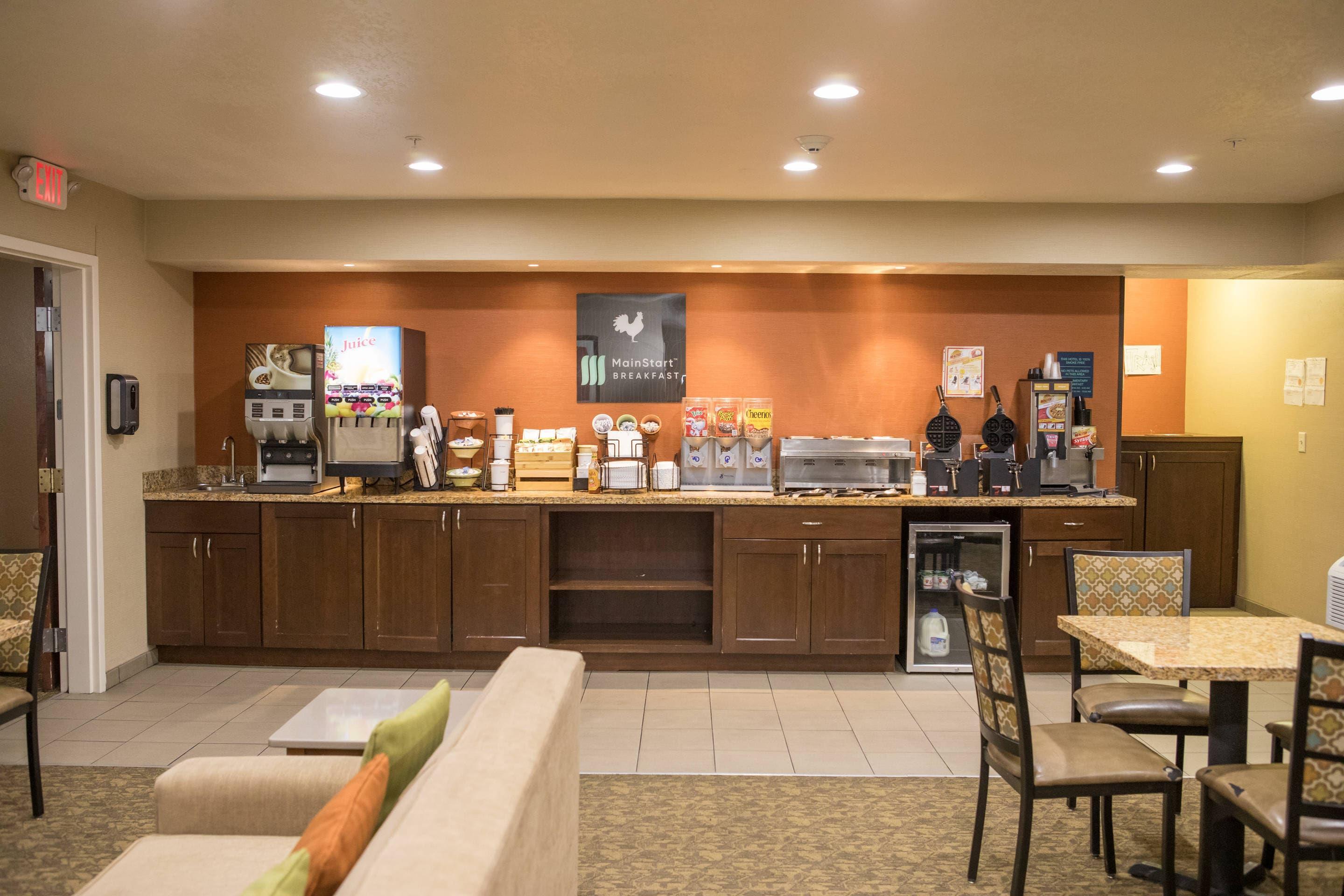 Breakfast area